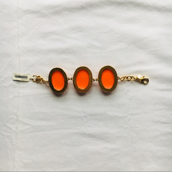 NWT Banana Republic bracelet. - Picture 3 of 4